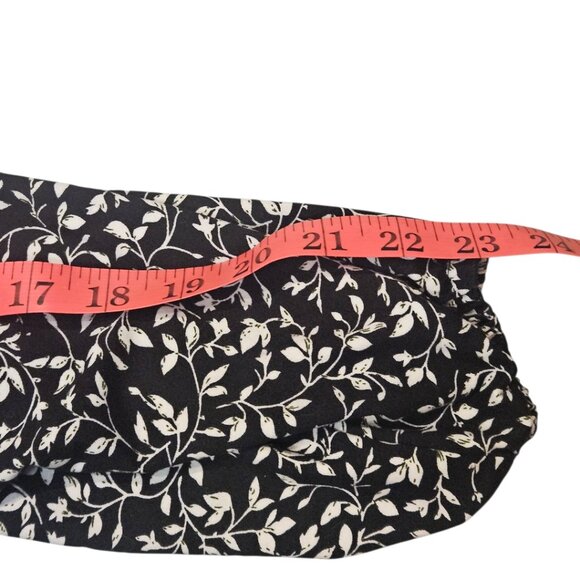 Cropped Long Sleeve Floral Blouse with Sash Medium - Picture 7 of 9